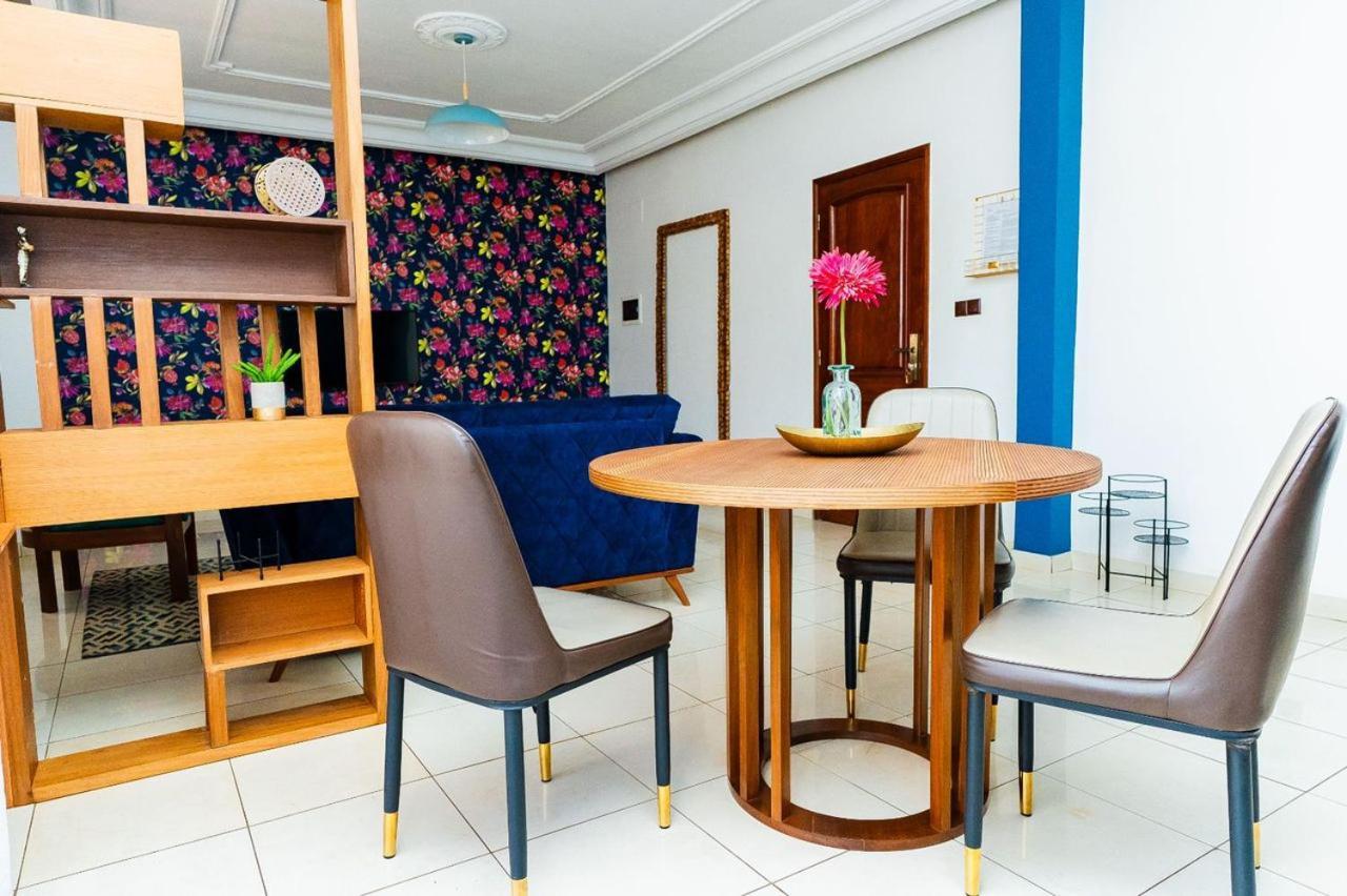 Ros'Appart Yaounde Luaran gambar