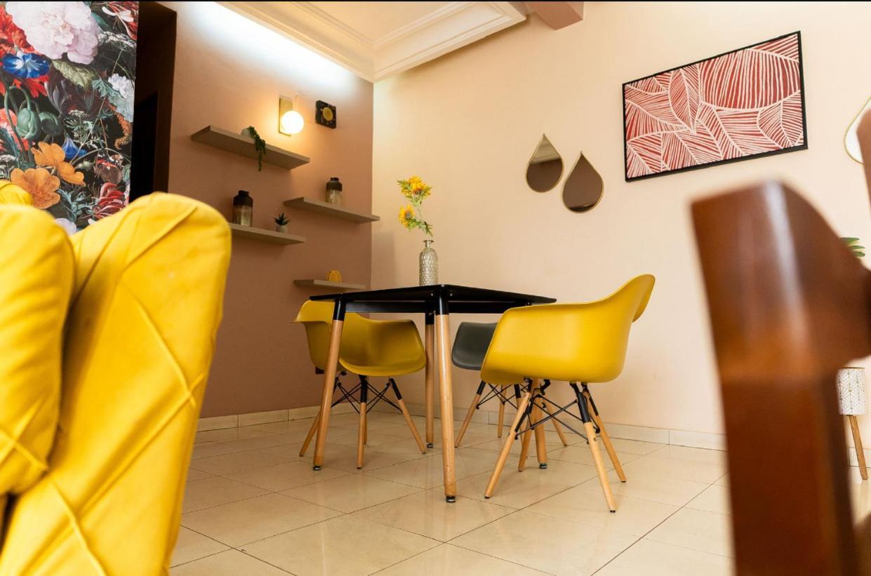Ros'Appart Yaounde Luaran gambar